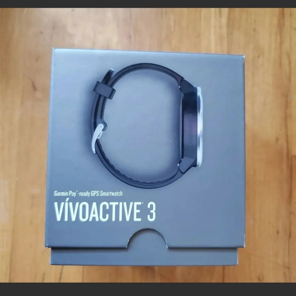 Garmin Vivoactive 3, GPS Smartwatch & Heart Rate Monitor